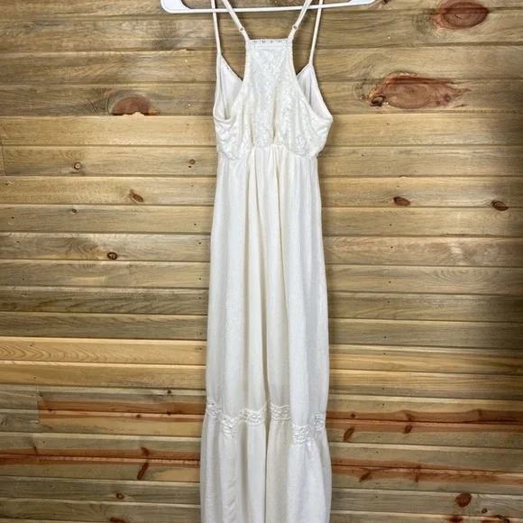 XS- Maxi Mossimo White Lace Dress - Picture 5 of 6